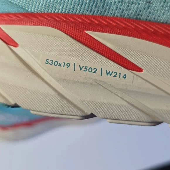 NWOT Ladies Hoka One One Clifton 8 In Aquareelle Sneakers - Picture 10 of 10